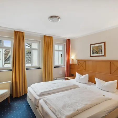 Hotel Blaue Ecke 3*