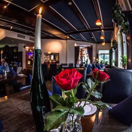 מלון Blaue Ecke 3*