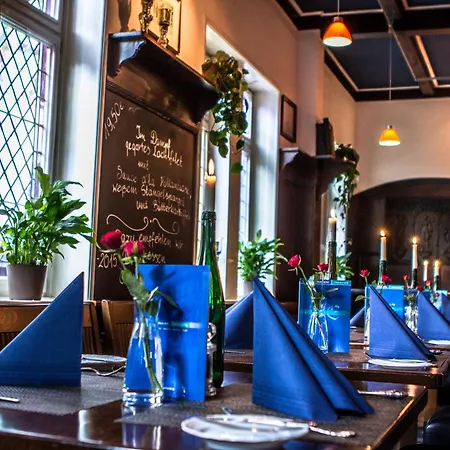 Blaue Ecke מלון 3*