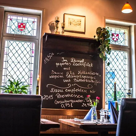 Blaue Ecke מלון אדנאו