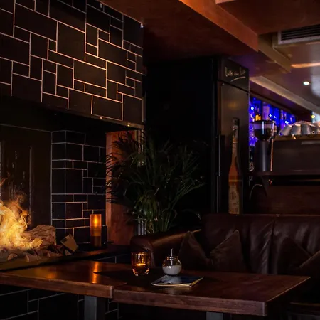 מלון Blaue Ecke אדנאו