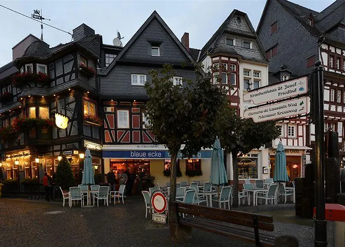 Blaue Ecke 3*