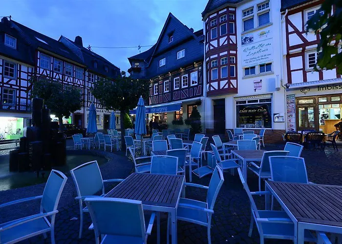 Blaue Ecke מלון אדנאו