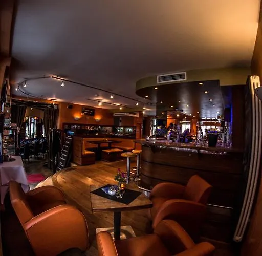 מלון Blaue Ecke אדנאו